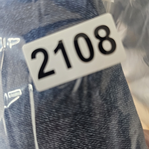 Flying Monkey Jeans Women’s 26 Denim Straight Leg Mid Reg Rise Style Y3175 - Picture 12 of 12